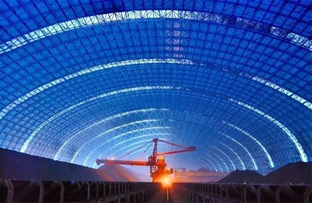 崇文亿优钢构工程师为您解析原料场封闭技术的特点和类型